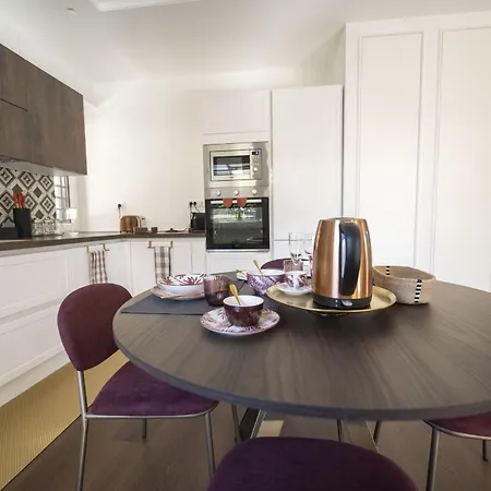 Terrace & Soul In Peaceful Area Apartment Rom