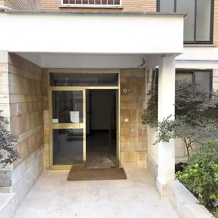 Terrace & Soul In Peaceful Area Apartment *