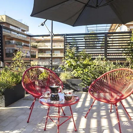 Apartment Terrace & Soul In Peaceful Area Rom