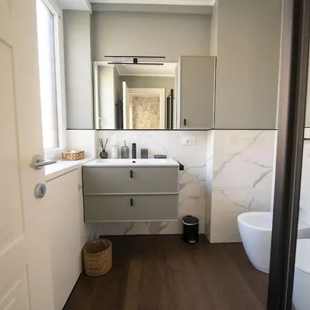 Terrace & Soul In Peaceful Area Apartment *