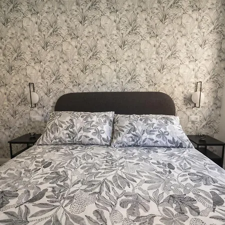 Apartment Terrace & Soul In Peaceful Area *